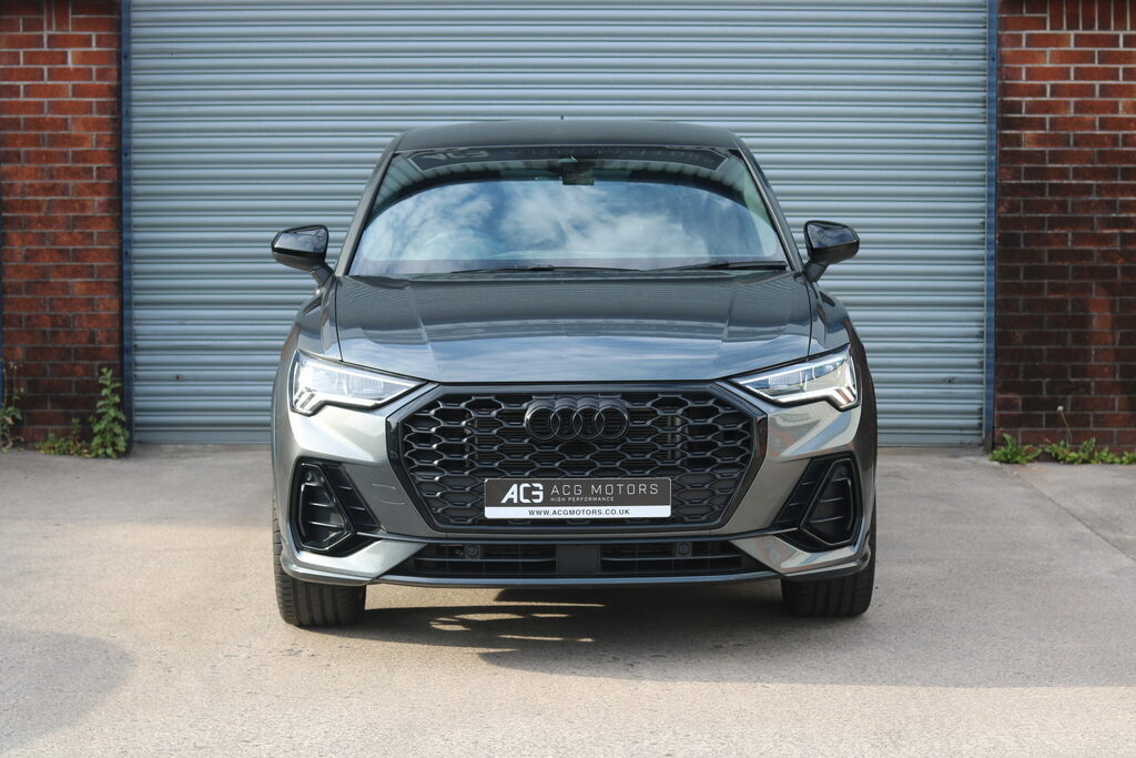 Audi Q3 1.5 Tfsi Cod 35 Black Edition Sportback S Tronic E #3