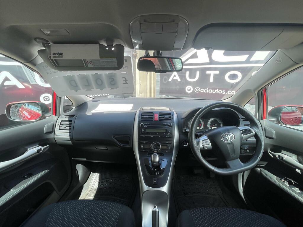 Toyota Auris 1.6 V-matic Colour Collection Euro 5 White #9