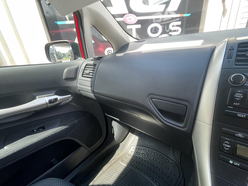 Toyota Auris 1.6 V-matic Colour Collection Euro 5 White #21