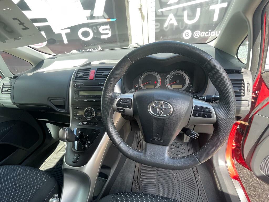 Toyota Auris 1.6 V-matic Colour Collection Euro 5 White #13