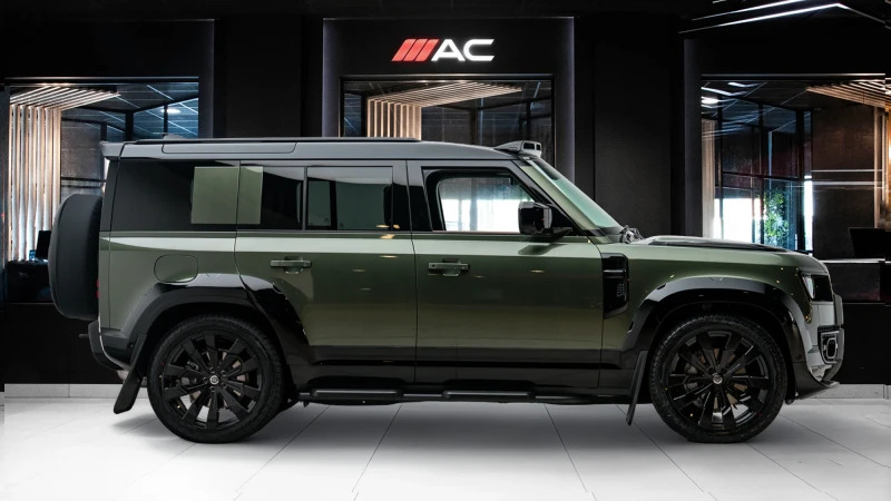 Land Rover Defender 110 2.2 Xs Utility 7 Seats Black #3