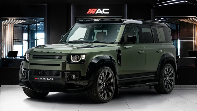 Land Rover Defender 110 2.2 Xs Utility 7 Seats Black #1