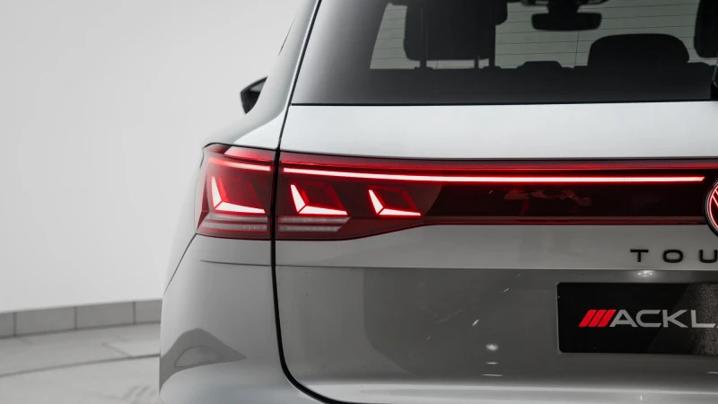 Volkswagen Touareg Black Edition Grey #16
