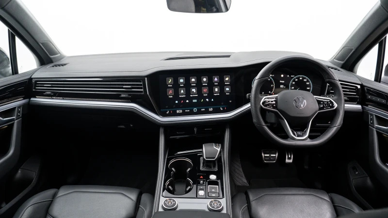 Volkswagen Touareg Black Edition Grey #5