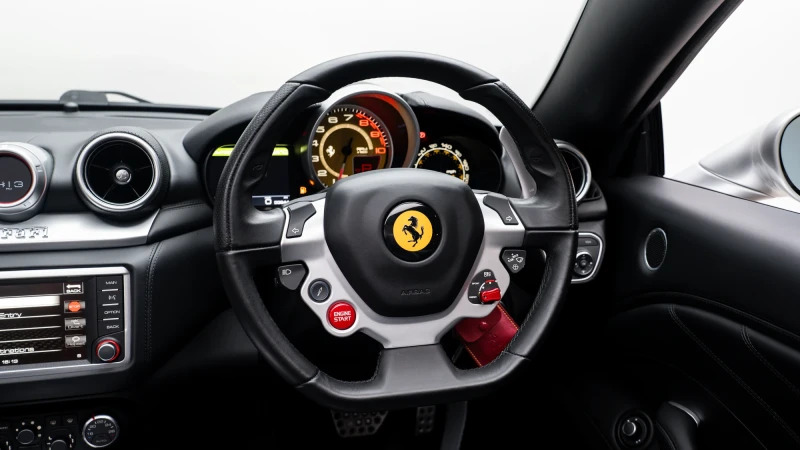 Ferrari California California Tdd Hele S-a Red #23