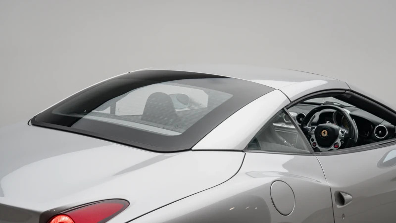 Ferrari California California Tdd Hele S-a Red #19