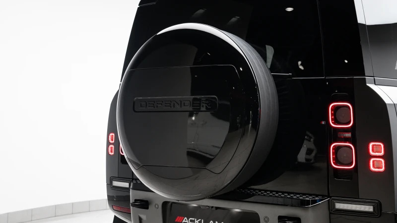 Land Rover Defender 110 110 3.0 D250 Mhev Xs Edition Suv 4 Black #15