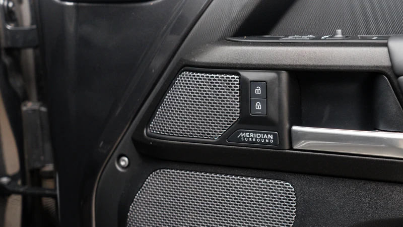 Land Rover Defender 110 110 3.0 D250 Mhev Xs Edition Suv 4 Black #44