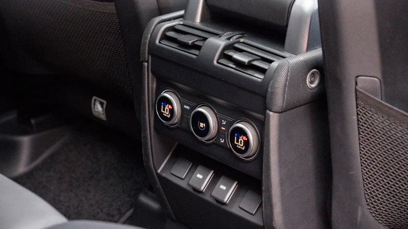 Land Rover Defender 110 110 3.0 D250 Mhev Xs Edition Suv 4 Black #20