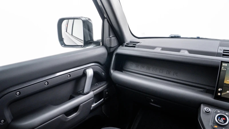 Land Rover Defender 110 110 3.0 D250 Mhev Xs Edition Suv 4 Black #38