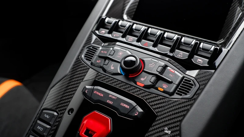 Lamborghini Aventador Lp 770-4 Svj Isr White #25