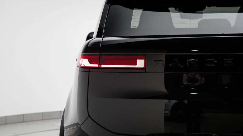 Land Rover Range Rover Sport Rover Sport Black #16
