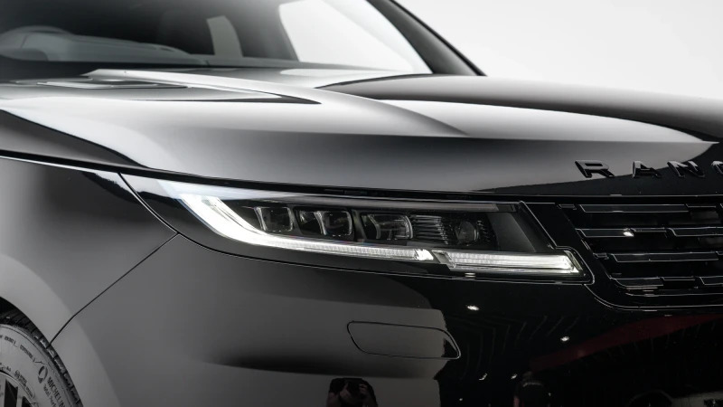Land Rover Range Rover Sport Rover Sport Black #14