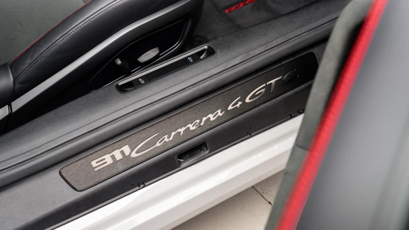 Porsche 911 3.6 T-hybrid 992 Carrera Gts Coupe Hybr Black #46
