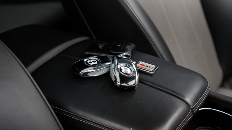Bentley Bentayga Automatic  #59