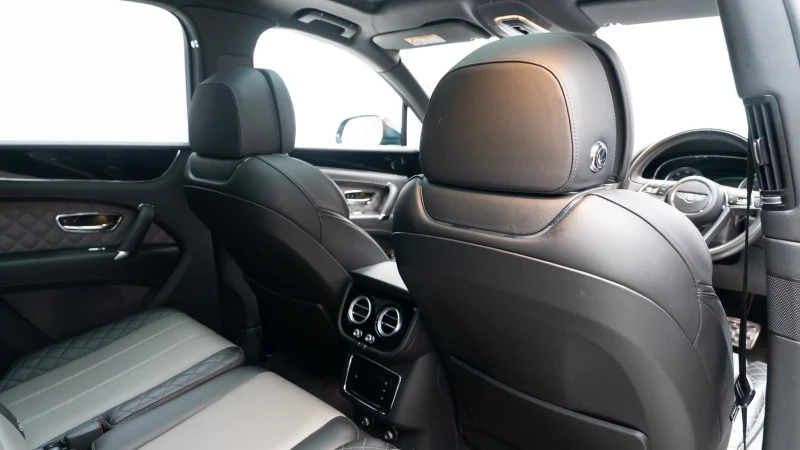 Bentley Bentayga Automatic  #26