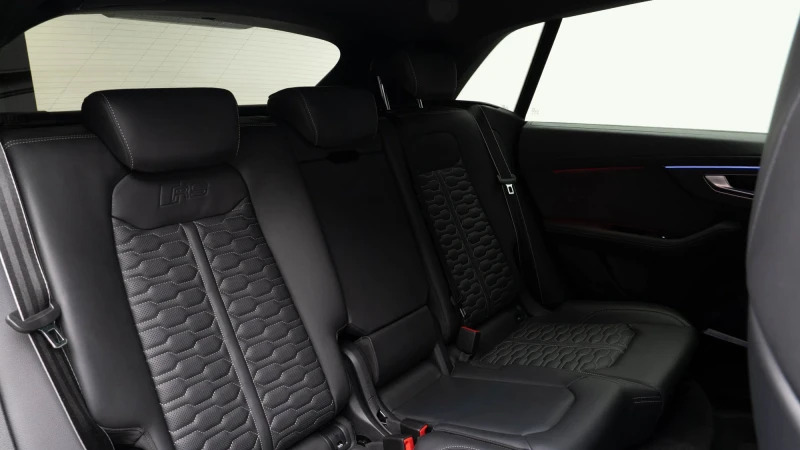 Audi RSQ8 Performance Black #16