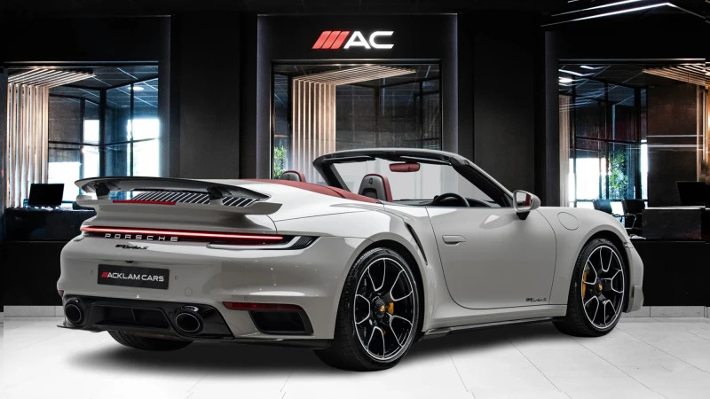 Porsche 911 Carrera 2021 Green #4