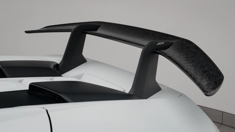 Lamborghini Huracan Sv White #51