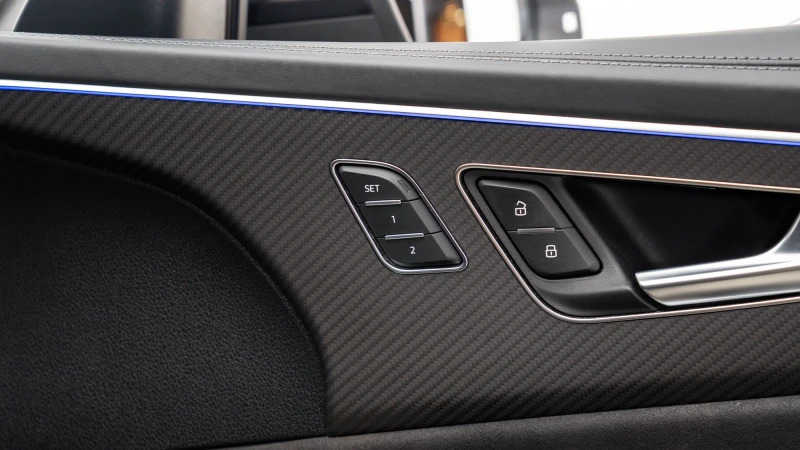 Audi RSQ8 Vorsprung Blue #31