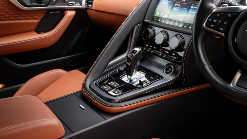 Jaguar F-Type P300 R-dynamic Grey #20