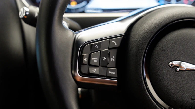 Jaguar F-Type P300 R-dynamic Grey #41