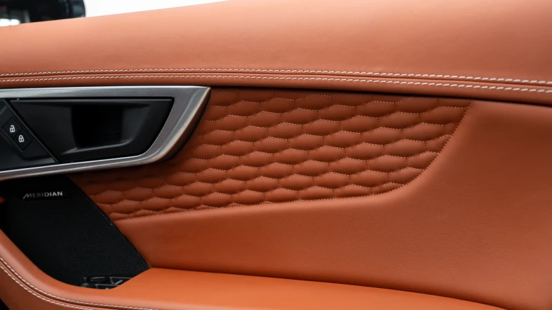 Jaguar F-Type P300 R-dynamic Grey #23