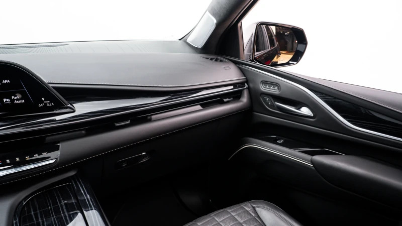 Cadillac Escalade Sport Platinum Black #31