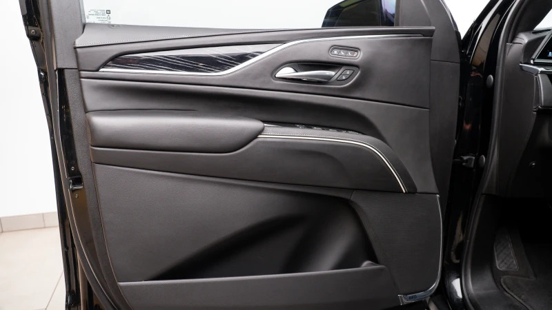 Cadillac Escalade Sport Platinum Black #47