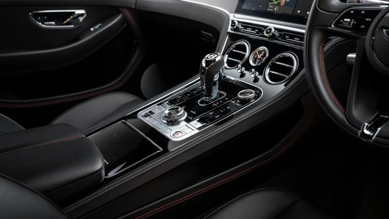 Bentley Continental Gt 4.0 V8 Mulliner Driving Spec Tour Spec Red #32