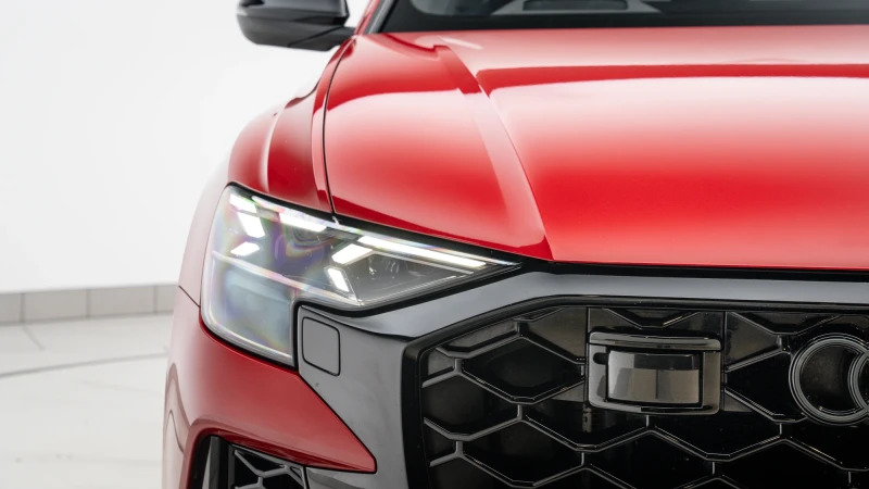 Audi RSQ8 Performance Carbon Black 640 Ps Tiptronic Red #7