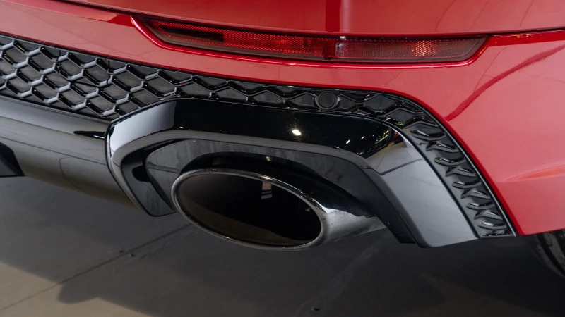 Audi RSQ8 Performance Carbon Black 640 Ps Tiptronic Red #16