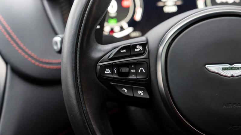 Aston Martin DBX V8 550 Touchtronic 2024 Grey #26