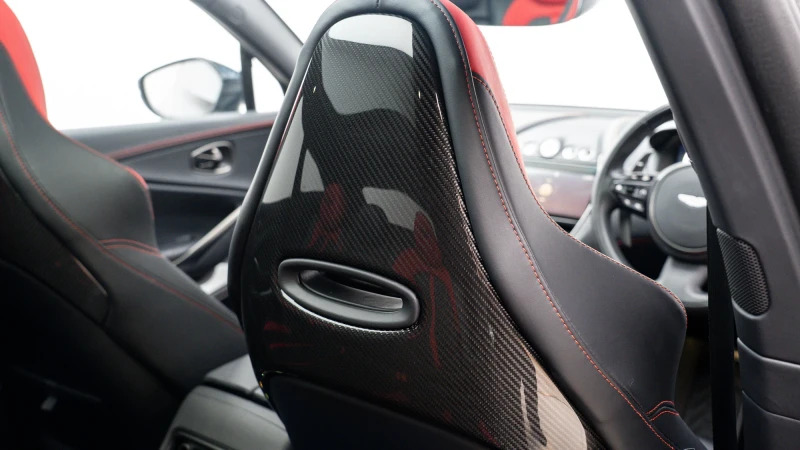 Aston Martin DBX V8 550 Touchtronic 2024 Grey #23