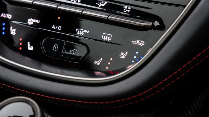 Aston Martin DBX V8 550 Touchtronic 2024 Grey #49
