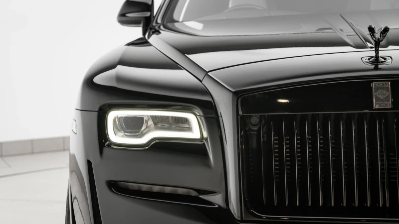 Rolls-Royce Wraith Silver #38