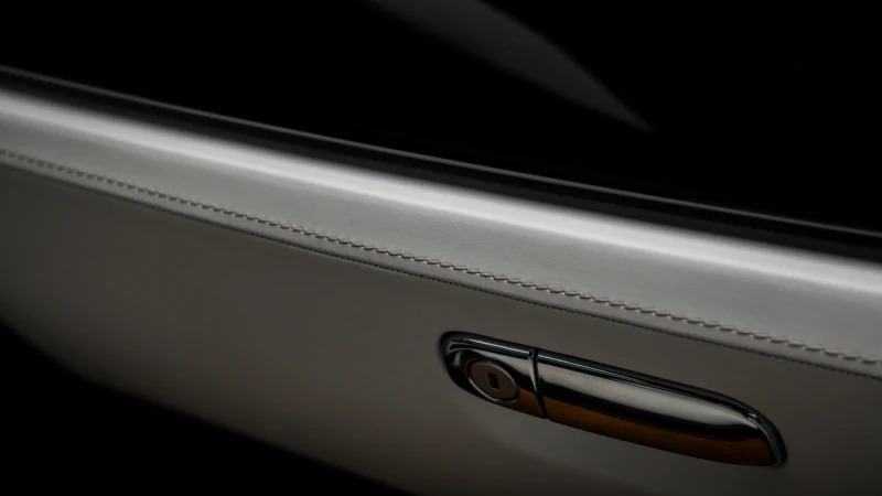 Rolls-Royce Wraith Silver #35