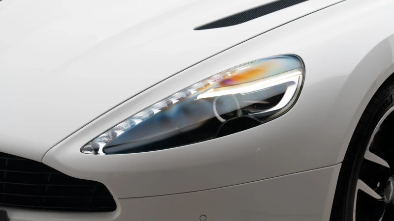 Aston Martin Vanquish V12 568 22 Touchtronic Silver #34