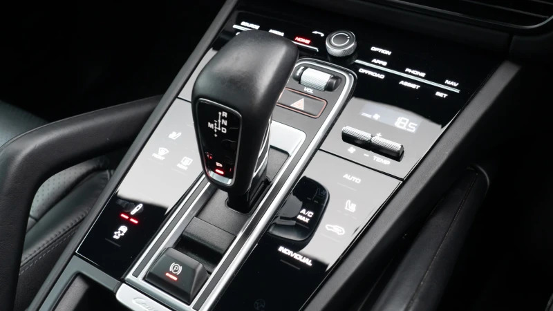 Porsche Cayenne 3.0 V6 E-hybrid 17.9Kwh Platinum Edition Coupe Blue #25