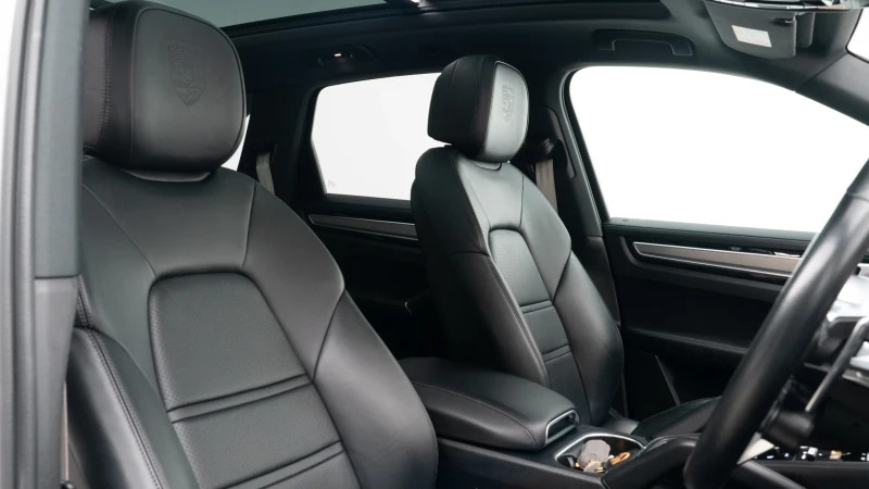 Porsche Cayenne 3.0 V6 E-hybrid 17.9Kwh Platinum Edition Coupe Blue #3