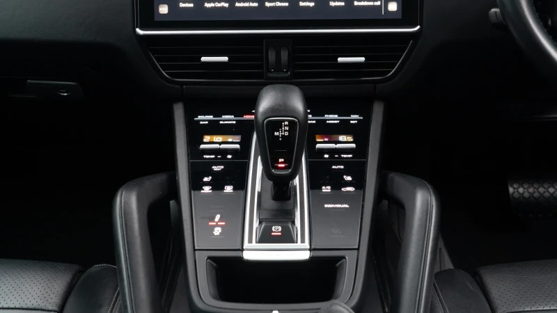 Porsche Cayenne 3.0 V6 E-hybrid 17.9Kwh Platinum Edition Coupe Blue #22