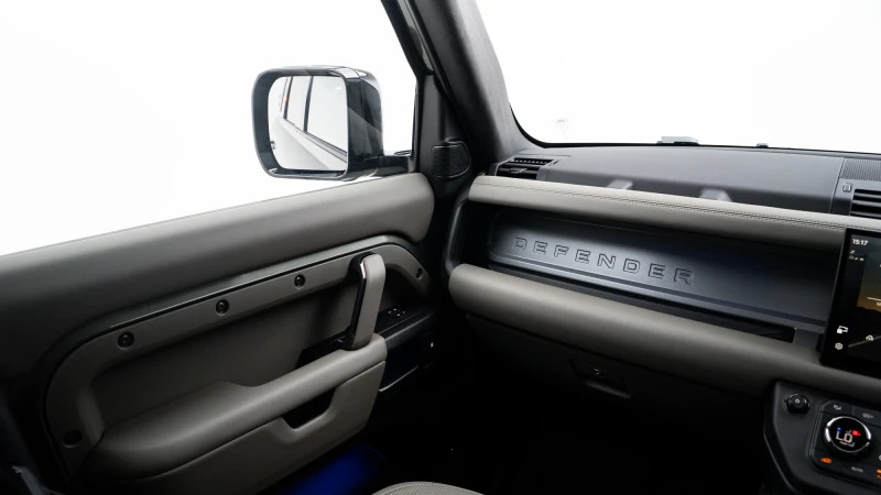 Land Rover Defender Sri Vx-line Red Blue #27