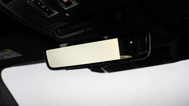 Land Rover Defender 110 D250 X-dynamic Hse Black #58