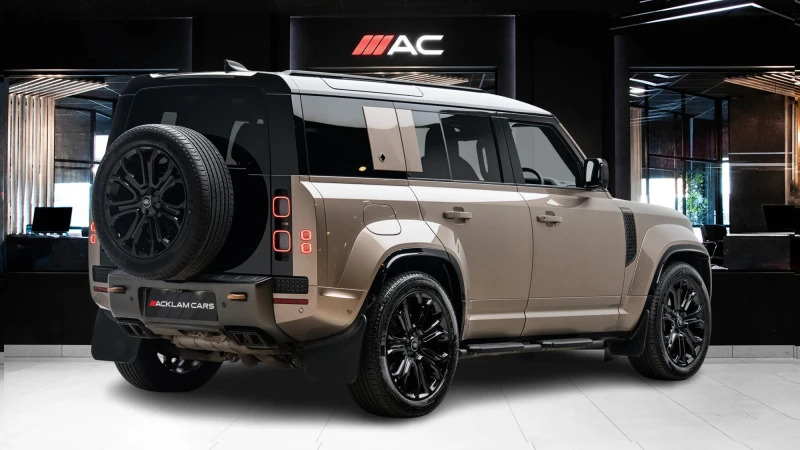 Land Rover Defender 110 D250 X-dynamic Hse Black #4