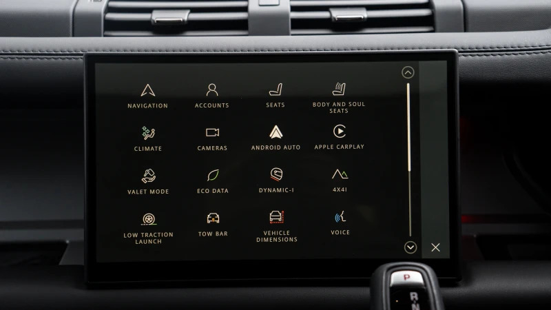 Land Rover Defender 110 D250 X-dynamic Hse Black #32