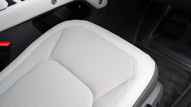 Land Rover Defender 110 D250 110  #30