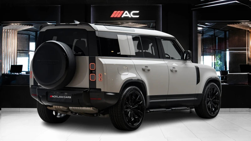 Land Rover Defender 110 D250 110  #4