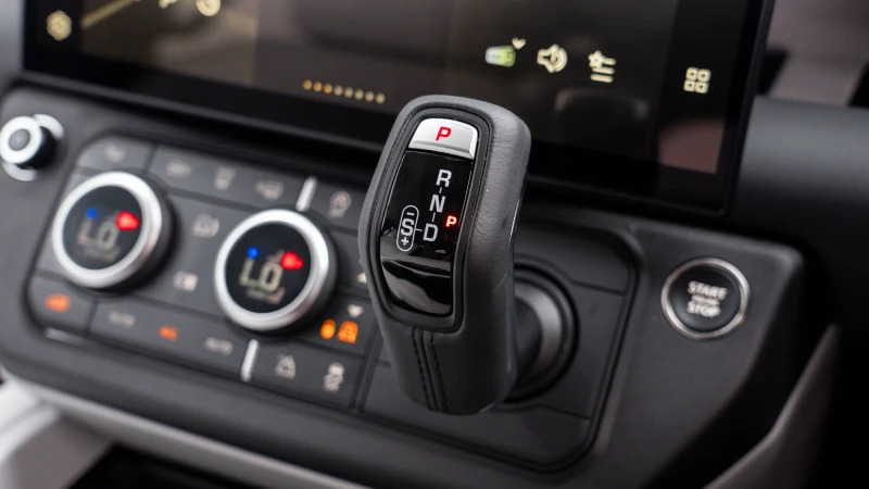 Land Rover Defender 110 D250 110  #37
