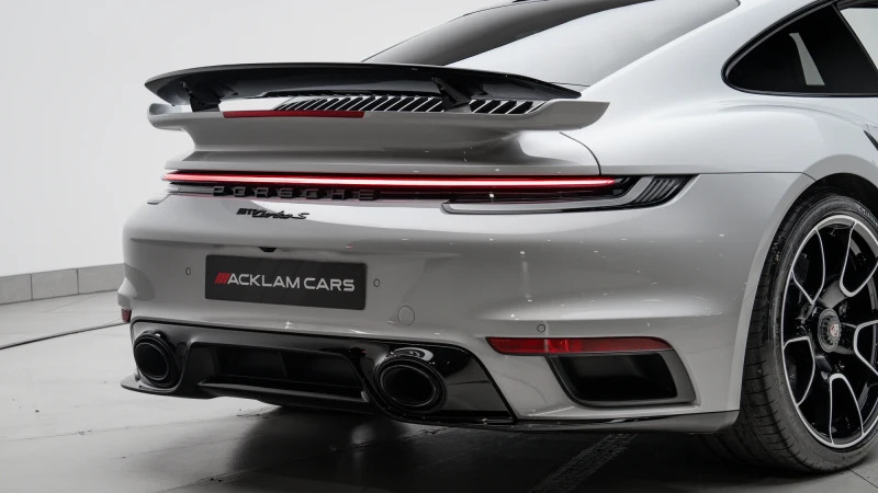Porsche 911 911 Targa 4 Gts Blue #15