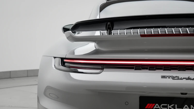 Porsche 911 911 Targa 4 Gts Blue #14